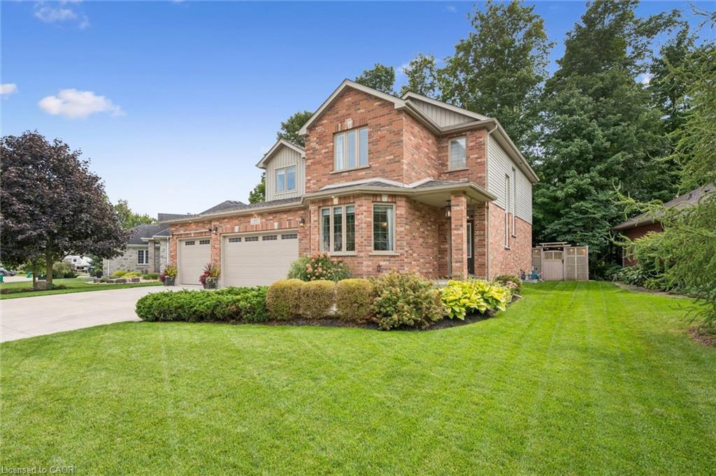 45 Welwood Avenue, Wellesley ON N0B 2T0