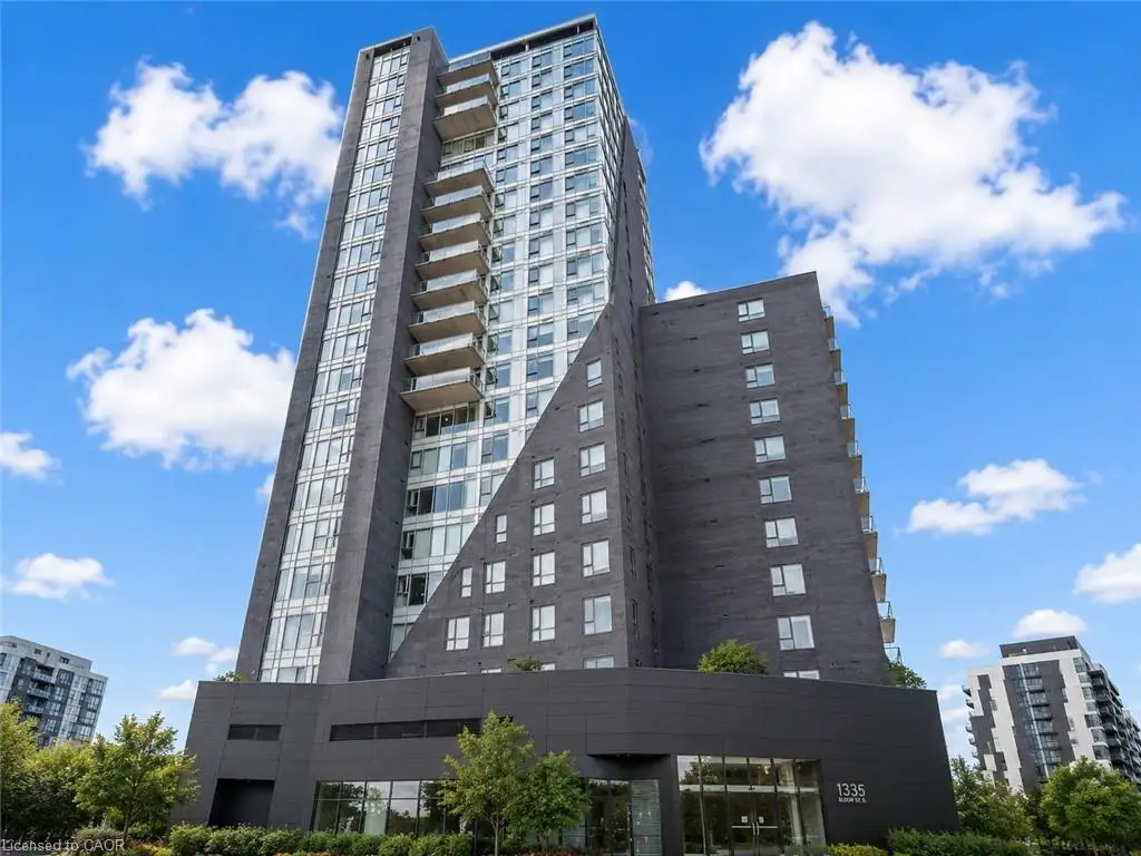 802-158 King Street N, Waterloo ON N2H 4Y7