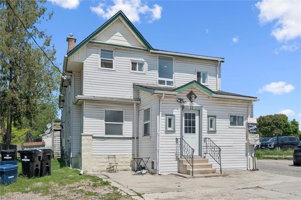 202 Breithaupt Street, Kitchener ON N2H 5H4