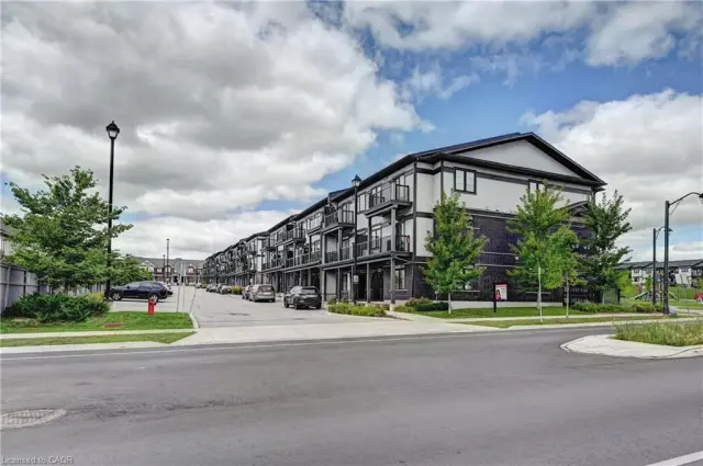 102 Wheat Lane, Kitchener ON N2R 0R6
