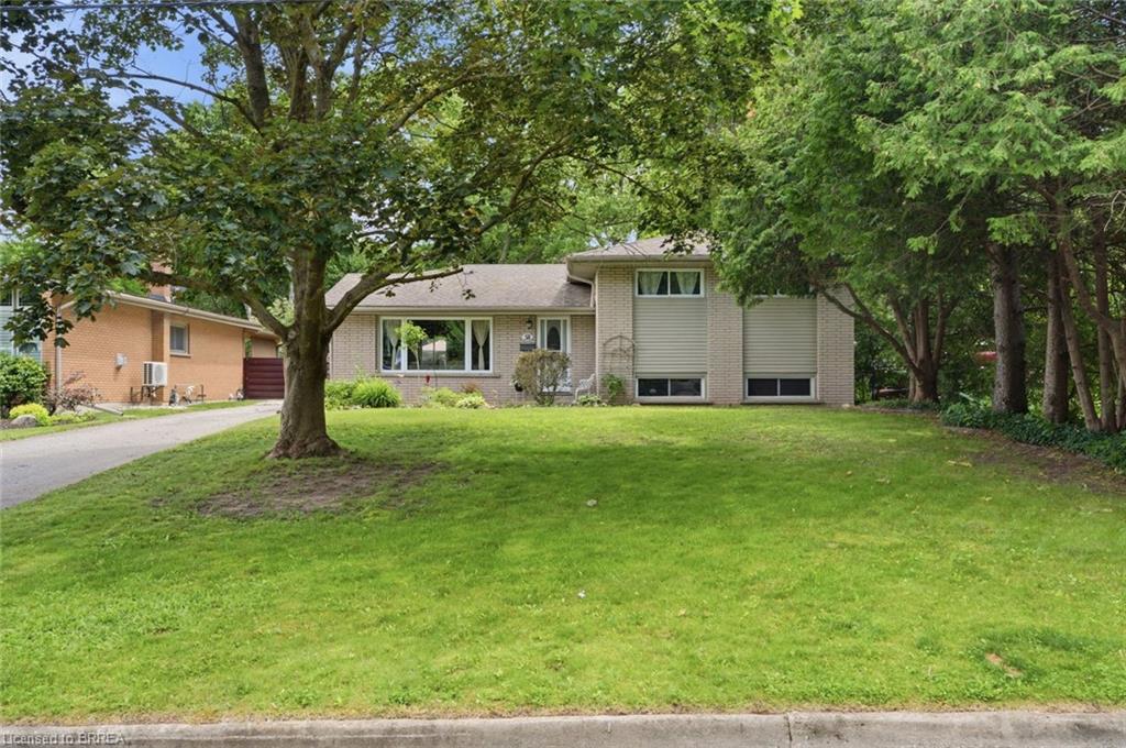 58 Kinnard Road, Brantford ON N3T 1P9