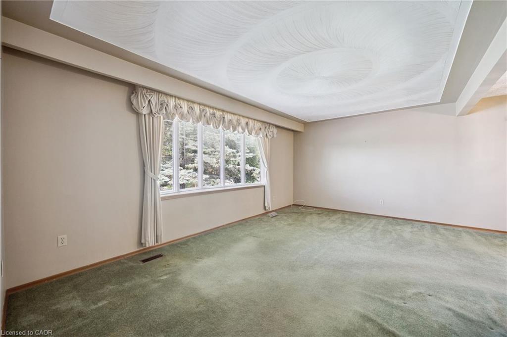 309 Toll Gate Boulevard, Waterloo ON N2L 4M5