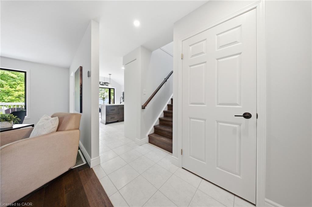 19 Boulder Crescent, Guelph ON N1G 5A3