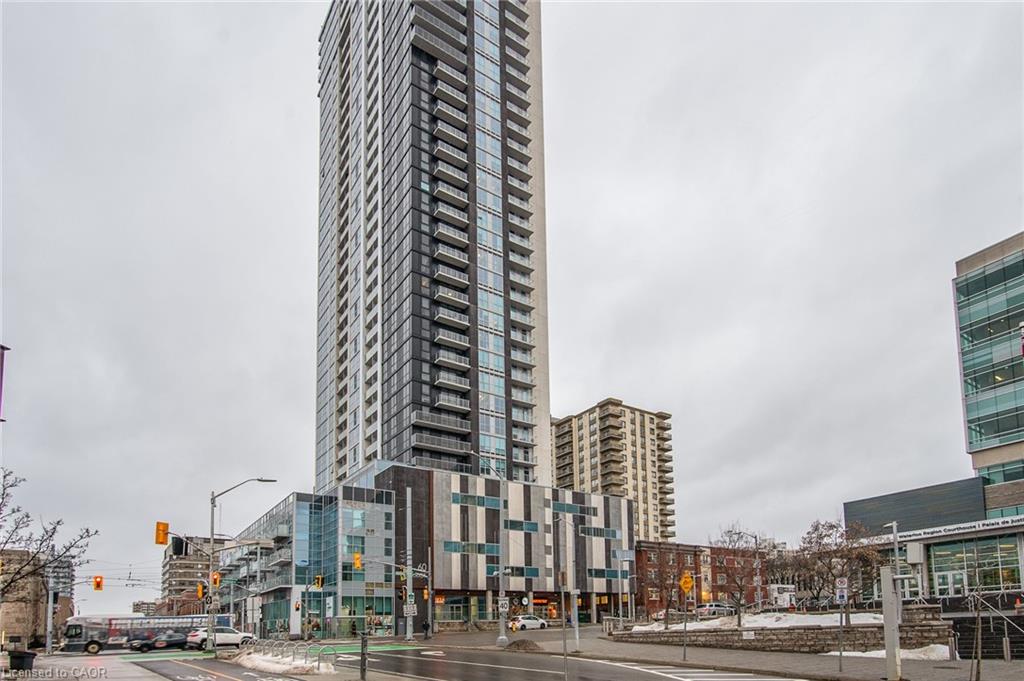 3913-60 Frederick Street, Kitchener ON N2H 0C7