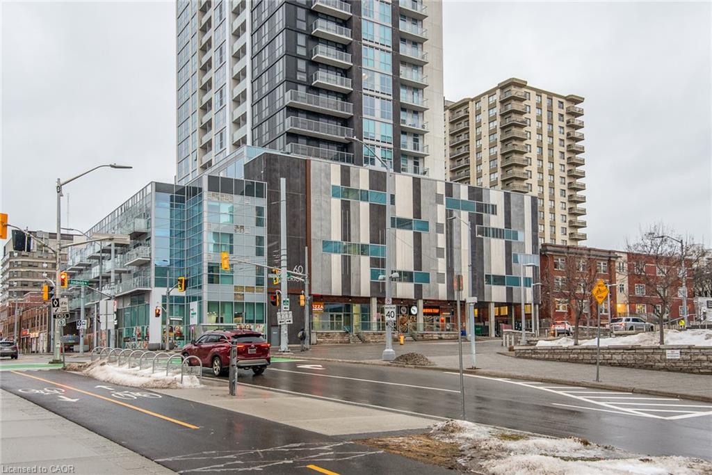 3913-60 Frederick Street, Kitchener ON N2H 0C7