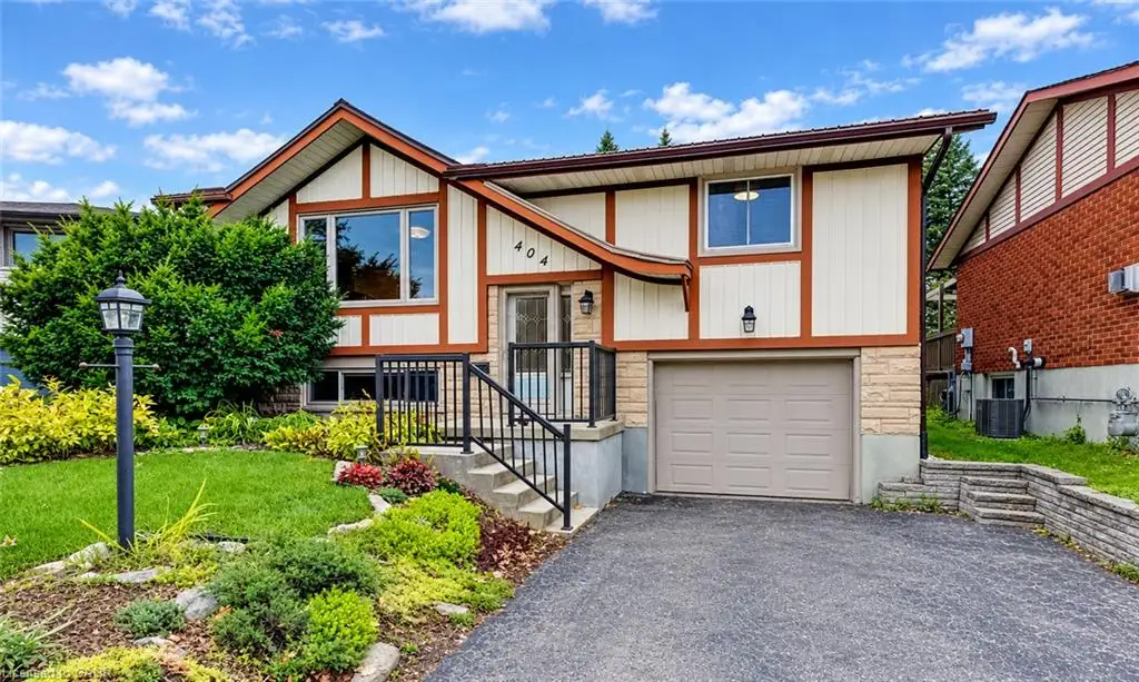 Welcome to one of the most desirable streets in Lakeshore