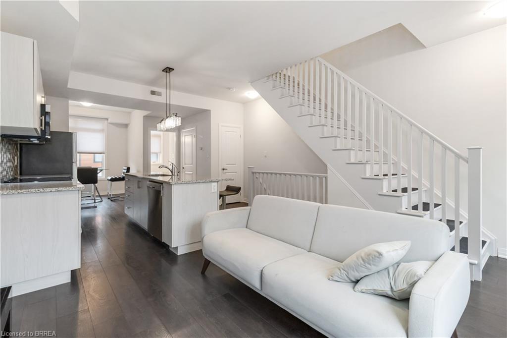 60-2 Willow Street, Paris ON N3L 0K7