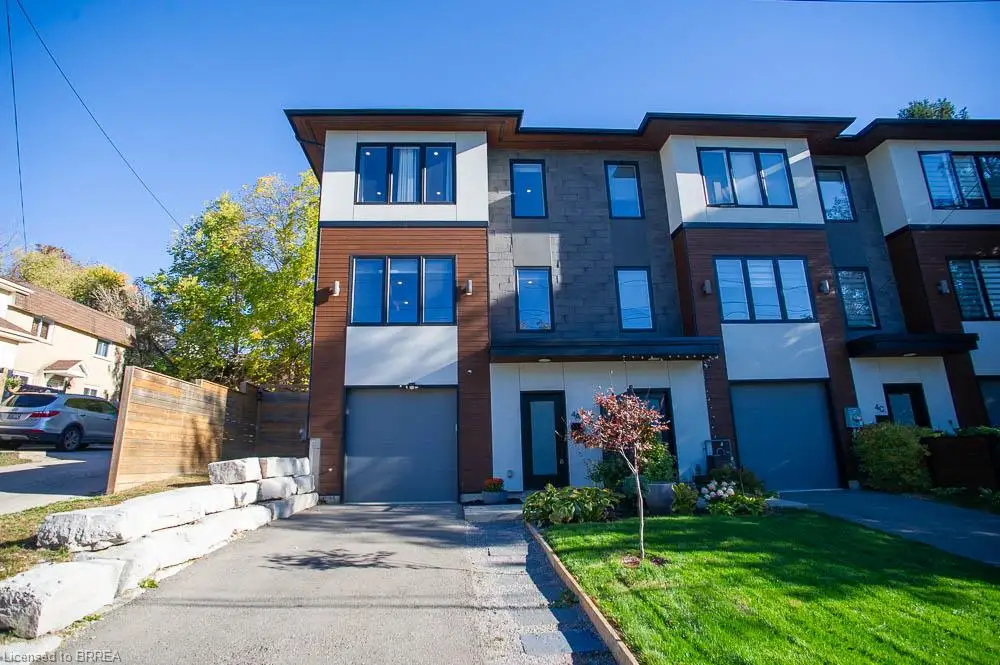 4A Harris Avenue, Brantford ON N3R 2E9