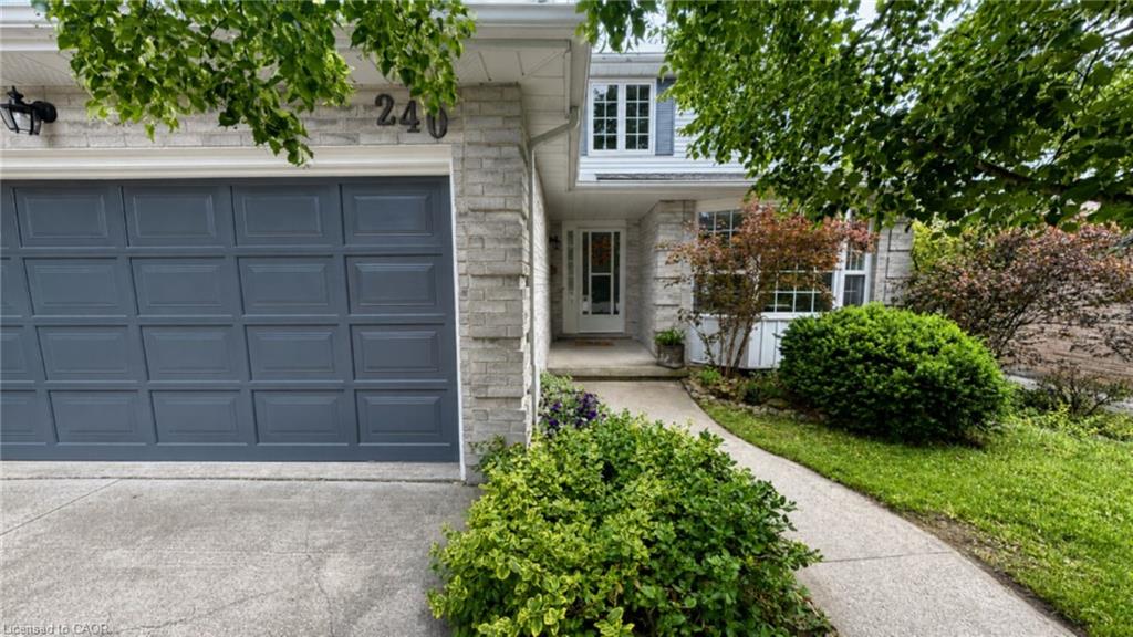 240 Stoke Drive, Kitchener ON N2N 2C1