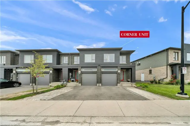 13 Pony Way, Kitchener ON N2R 0R8