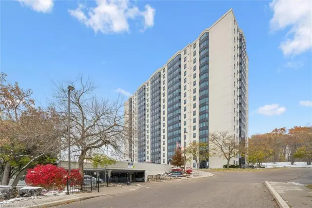1410-35 Green Valley Drive, Kitchener ON N2P 2A5