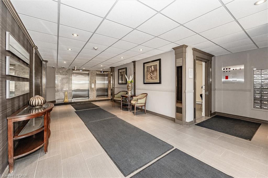 1410-35 Green Valley Drive, Kitchener ON N2P 2A5