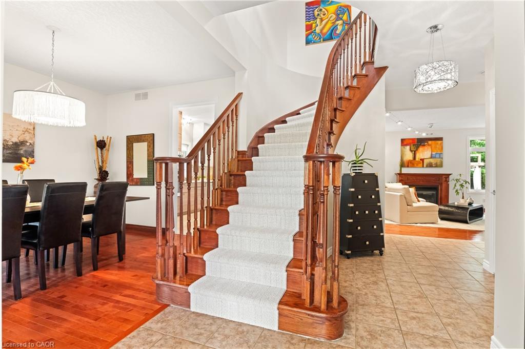 534 Birchleaf Walk, Waterloo ON N2T 2W5