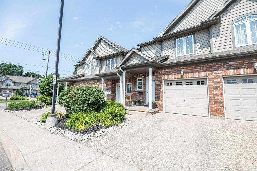 3-975 Strasburg Road, Kitchener ON N2E 0A8