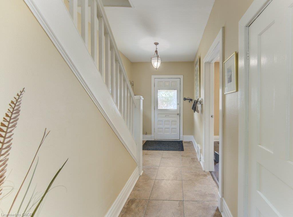 271 London Road W, Guelph ON N1H 2C7