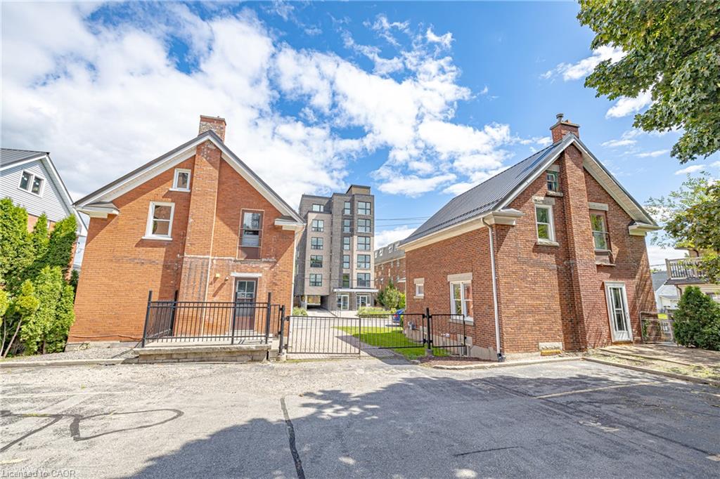 175 Regina Street N, Waterloo ON N2J 3B4