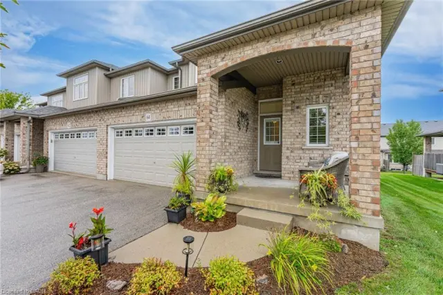 64-31 Townsend Drive, Breslau ON N0B 1M0