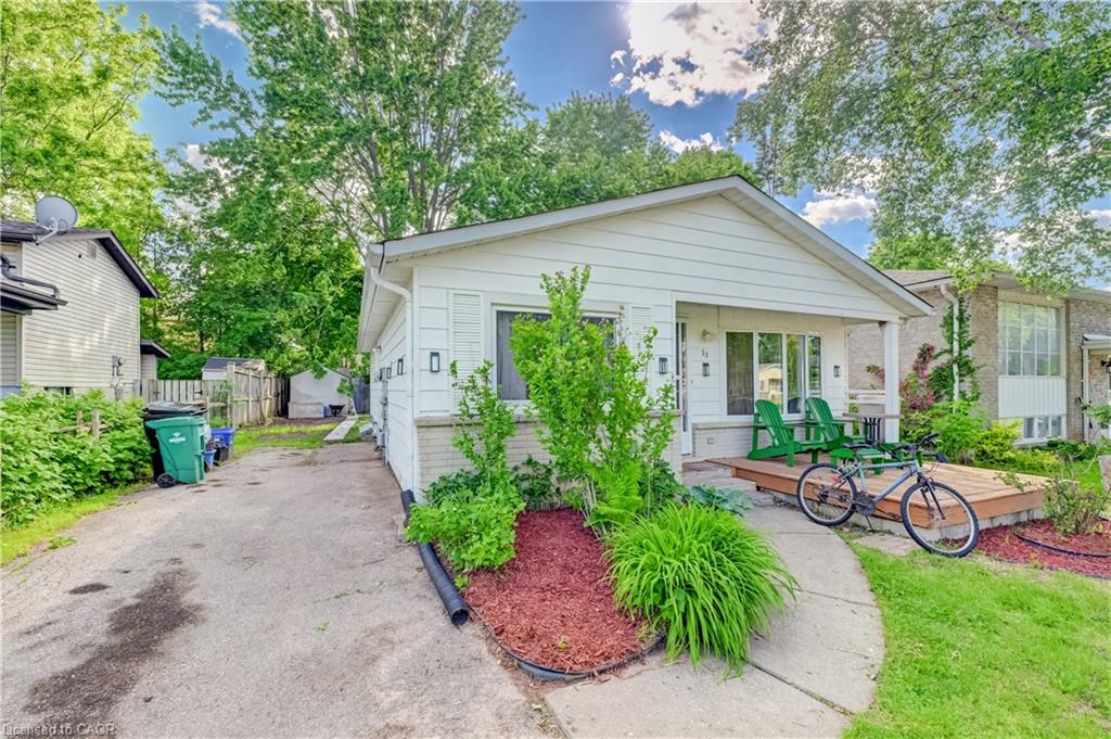 53 Helene Crescent, Waterloo ON N2L 5B6