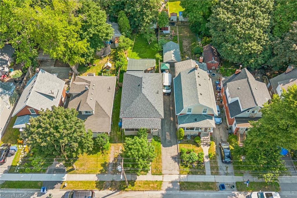 22 Boult Avenue, Guelph ON N1E 5W7