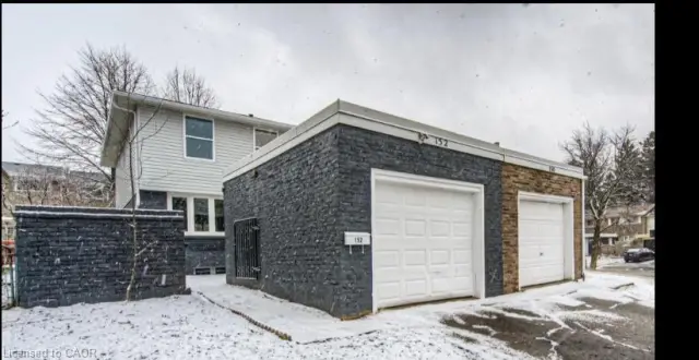 152 Overlea Drive, Kitchener ON N2M 1T3