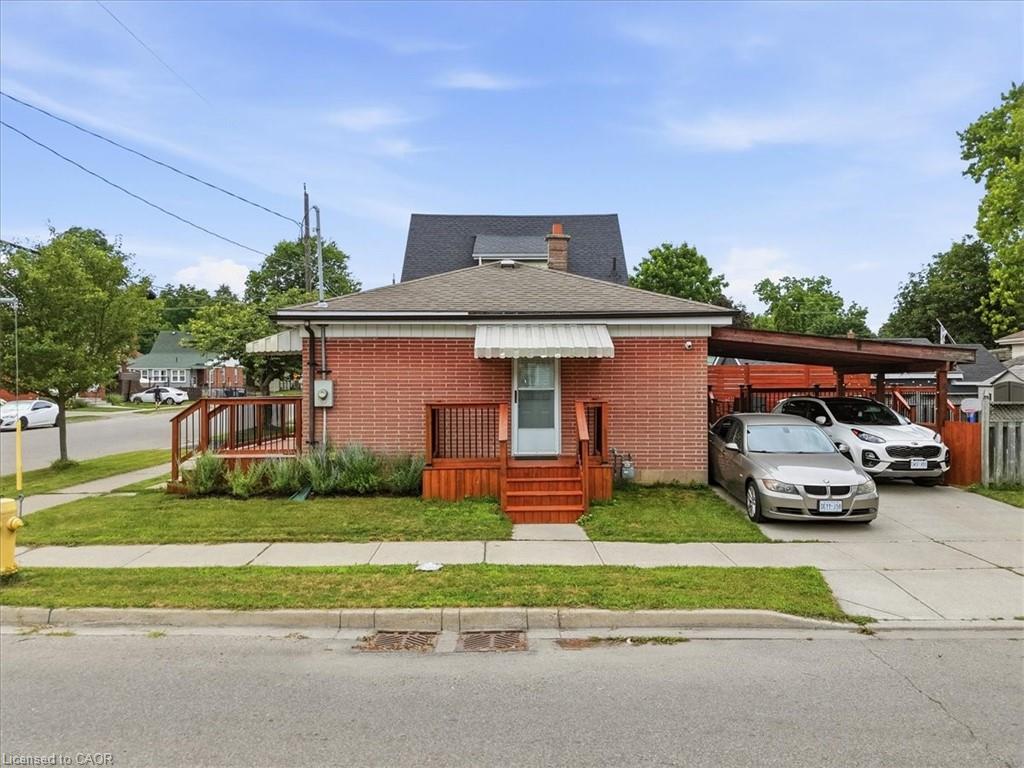 166 Catharine Avenue, Brantford ON N3T 1Y7