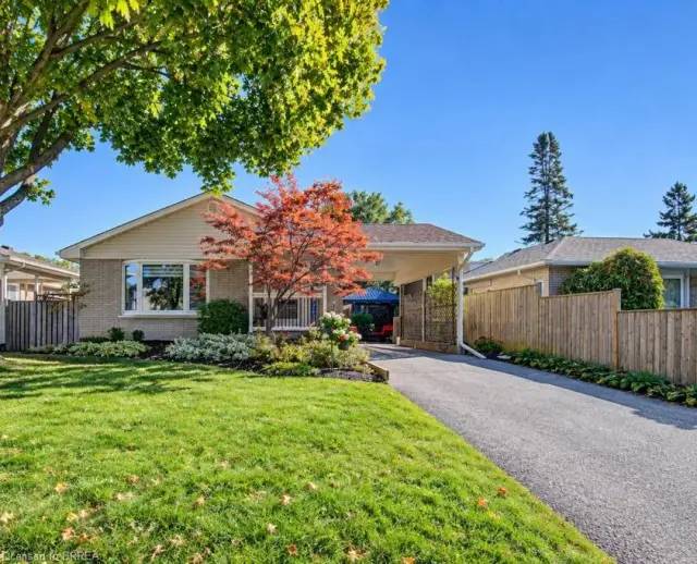 22 Marshall Street, Brantford ON N3R 3C9