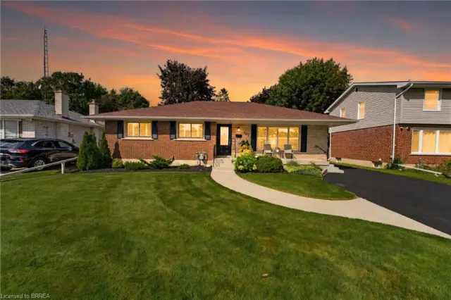 107 Pusey Boulevard, Brantford ON N3R 2S6