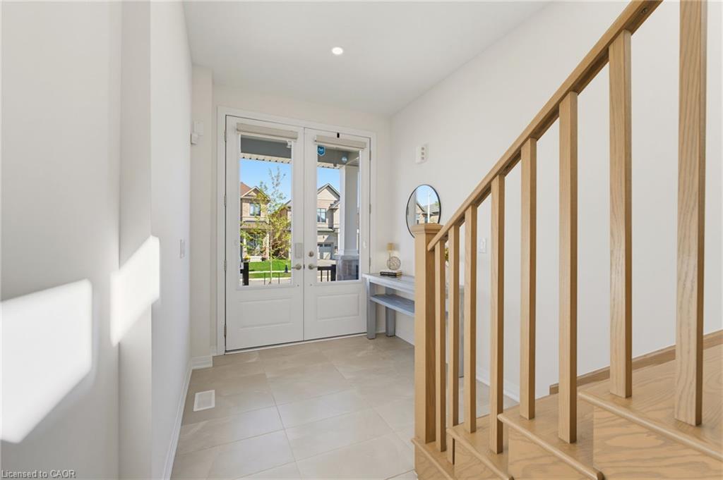 14 Rustic Oak Trail, Ayr ON N0B 1E0