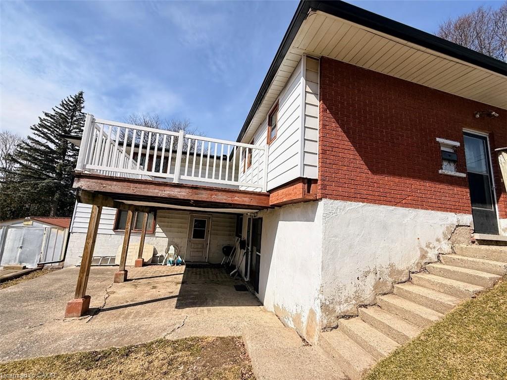 374 Victoria Road N, Guelph ON N1E 5J7