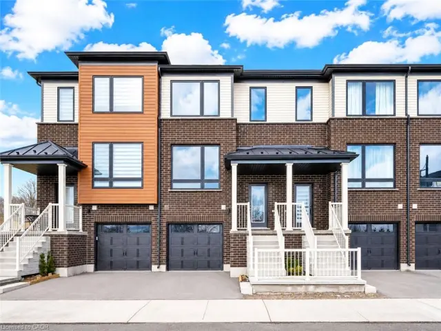 27 Sora Lane, Guelph ON N1E 0T4