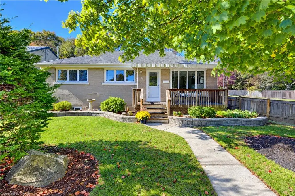 64 Lowrey Avenue S, Cambridge ON N1R 4Z8