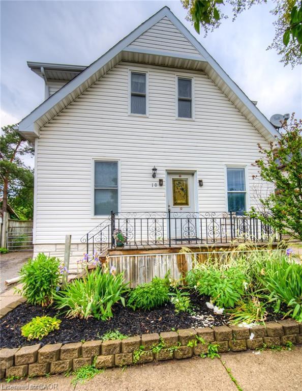 View of front of house featuring a deck