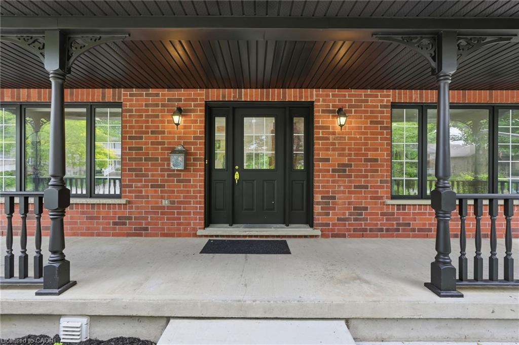292 Thorncrest Drive, Waterloo ON N2L 5R5