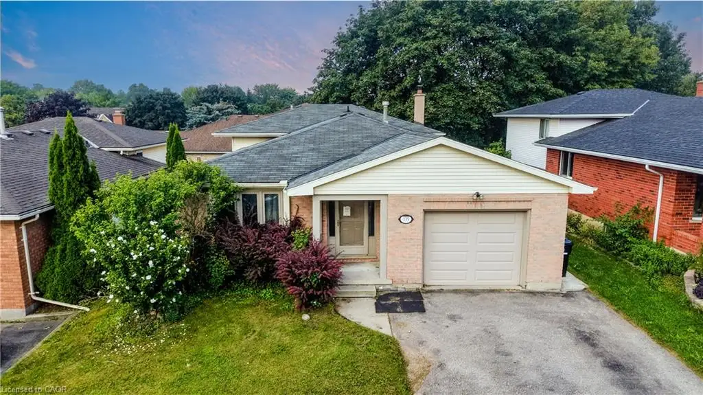135 Brierdale Drive, Kitchener ON N2A 3S8