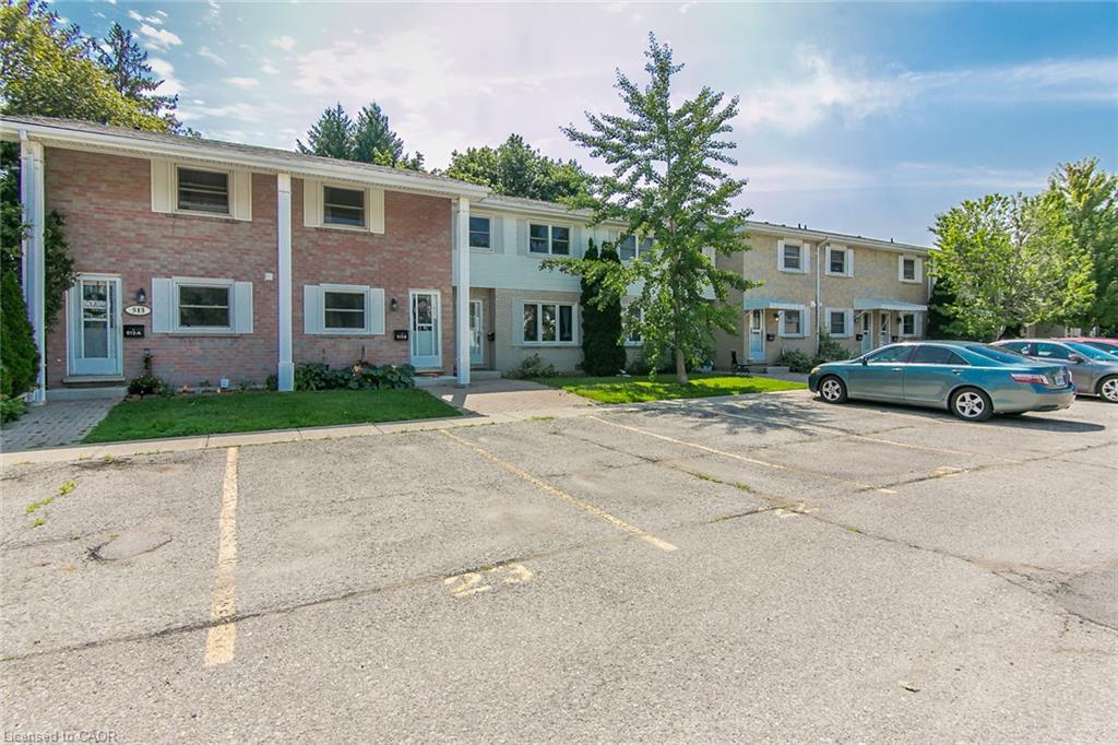 C-513 Weber St N, Waterloo ON N2L 4G1