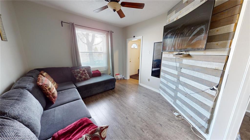 22 Emilie Street, Brantford ON N3S 1S4