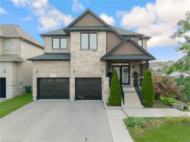 7 Joseph Street, Breslau ON N0B 1M0