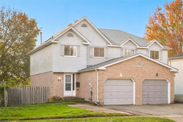 87 Poplar Drive, Cambridge ON N3C 3X3