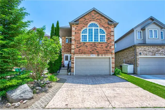 87 Steepleridge Street, Kitchener ON N2P 2W3