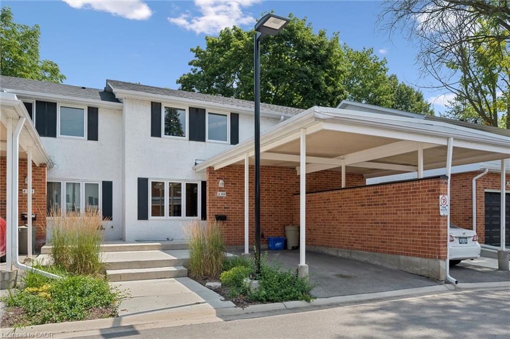 3-431 Keats Way, Waterloo ON N2L 5S7