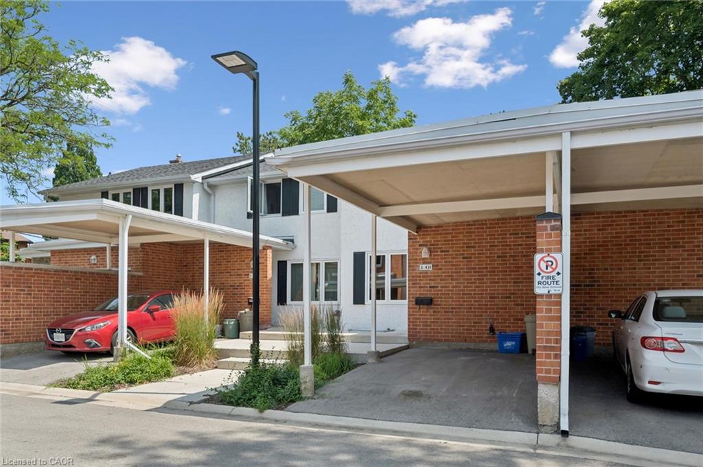 3-431 Keats Way, Waterloo ON N2L 5S7