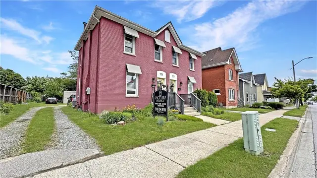 275 Brant Avenue, Brantford ON N3T 3J6