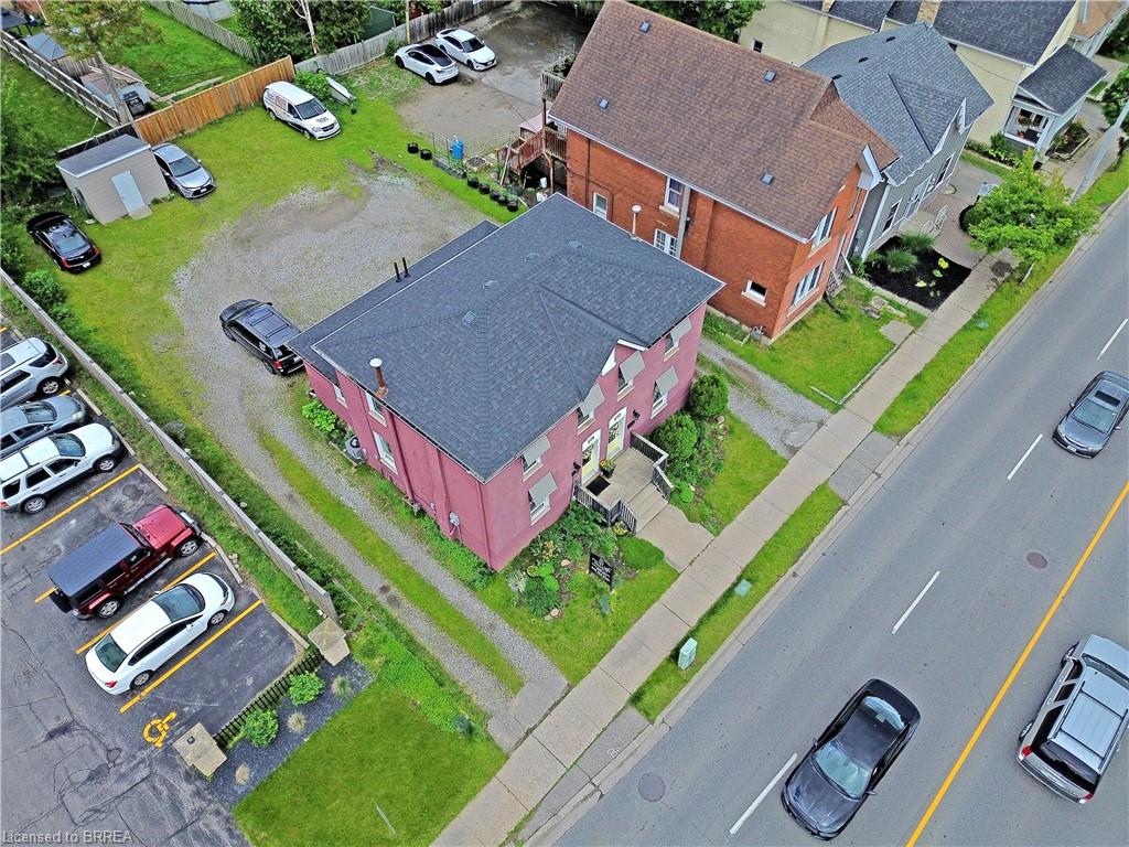 275 Brant Avenue, Brantford ON N3T 3J6