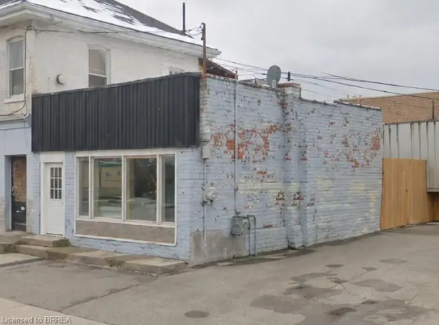 264 Murray Street, Brantford ON N3S 5S5