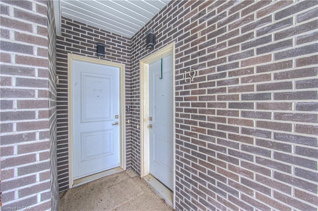 19A-1430 Highland Road W, Kitchener ON N2N 0C3