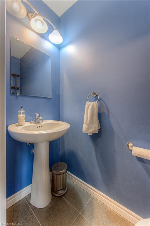 19A-1430 Highland Road W, Kitchener ON N2N 0C3