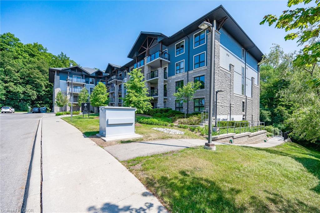 111-50 Bryan Court, Kitchener ON N2A 4N4