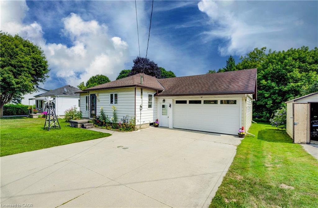 254 Wellington Street W, Mount Forest ON N0G 2L0