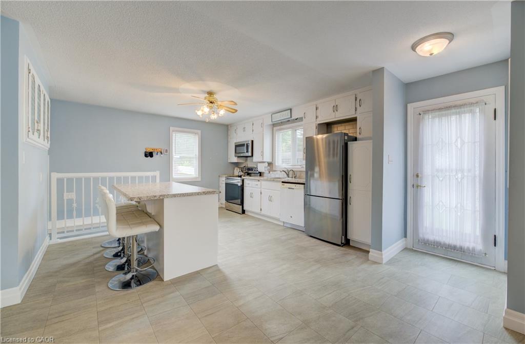 254 Wellington Street W, Mount Forest ON N0G 2L0