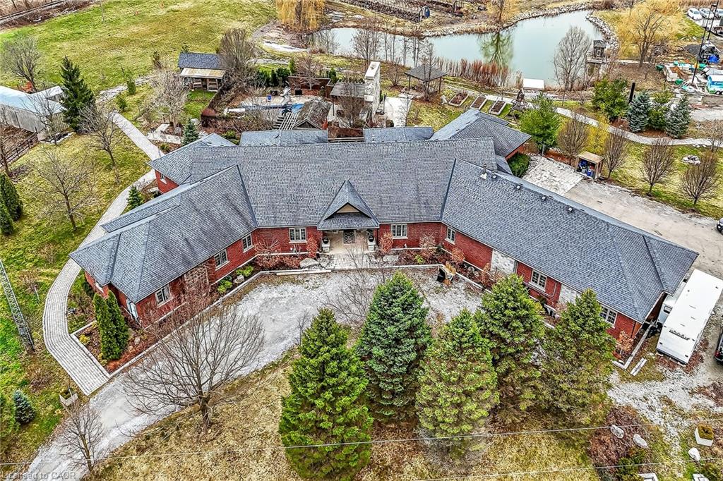 393 Old Onondaga Road E, Brantford ON N3T 5L4